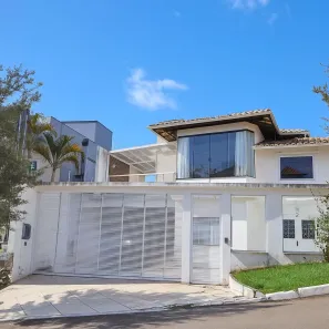 Casa de Condomínio com 3 Quartos à venda, 230m² no Alto dos Pinheiros, Juiz de Fora
