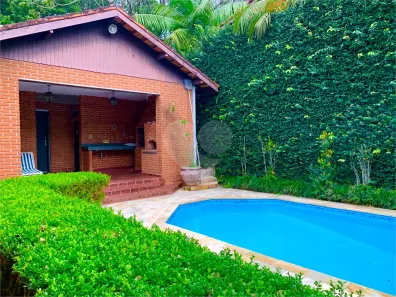 Sobrado com 5 Quartos à venda, 329m² no Jardim das Palmeiras (Zona Sul), São Paulo