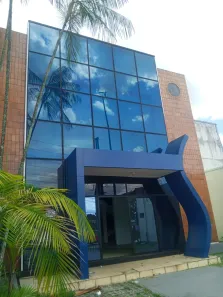Prédio Comercial com 4 Quartos para alugar, 1000m² no Planalto, Manaus