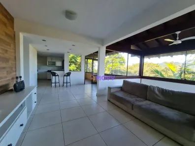 Casa com 3 Quartos à venda, 193m² no Maravista, Niterói