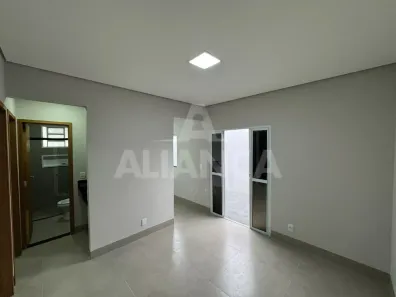 Casa com 2 Quartos à venda, 110m² no Shopping Park, Uberlândia