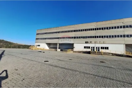 Galpão/Depósito/Armazém para alugar, 2000m² no Rio Abaixo, Atibaia