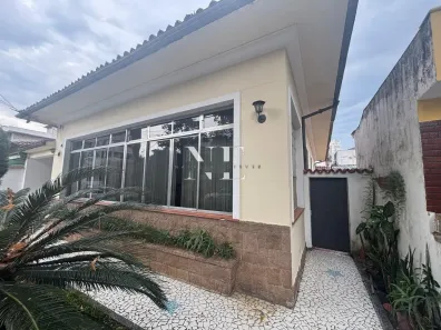 Casa com 3 Quartos à venda, 213m² no Boqueirão, Santos