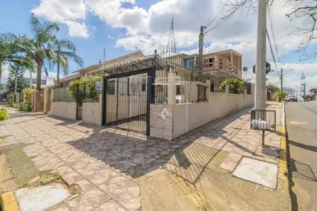 Casa com 5 Quartos à venda, 228m² no São José, Canoas