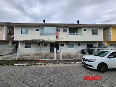 Apartamento com 2 Quartos para alugar, 55m² no Ingleses do Rio Vermelho, Florianópolis