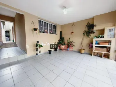 Sobrado com 3 Quartos à venda, 160m² no Conjunto Residencial José Bonifácio, São Paulo