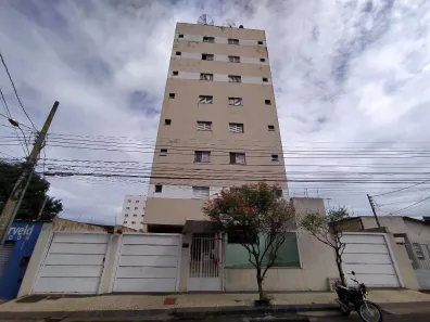 Apartamento com 2 Quartos para alugar, 60m² no Saraiva, Uberlândia