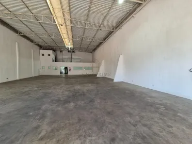Galpão/Depósito/Armazém à venda, 525m² no Jardim Santa Paula, Cotia