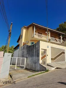 Sobrado com 3 Quartos à venda, 250m² no Vila Irmãos Arnoni, São Paulo