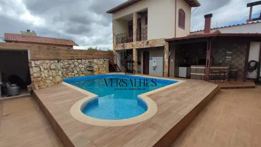 Casa com 4 Quartos à venda, 240m² no Santa Branca, Belo Horizonte