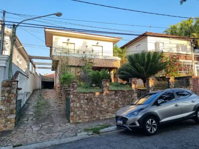 Casa com 3 Quartos à venda, 380m² no Jardim São Bento, São Paulo