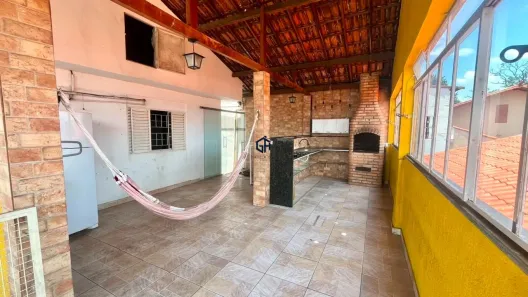 Casa com 4 Quartos à venda, 239m² no Alípio de Melo, Belo Horizonte