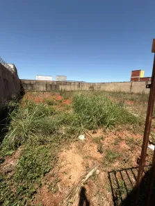 Lote/Terreno à venda, 600m² no Residencial Flor do Cerrado, Anápolis