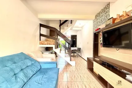 Sobrado com 2 Quartos à venda, 90m² no Desvio Rizzo, Caxias do Sul
