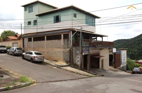 Casa com 4 Quartos à venda, 385m² no Centro, Ibirité