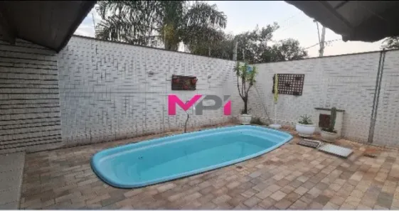 Sobrado com 3 Quartos à venda, 250m² no Anhangabaú, Jundiaí
