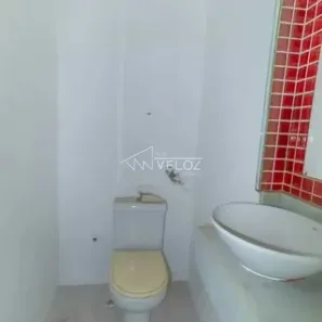 Ponto Comercial à venda, 286m² no Humaitá, Rio de Janeiro