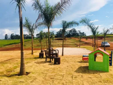 Lote/Terreno à venda, 422m² no Centro, Analândia