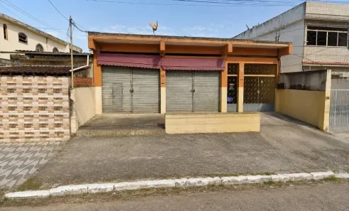 Casa com 3 Quartos à venda, 360m² no Jardim Vinte e Cinco de Agosto, Duque de Caxias