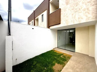 Casa com 2 Quartos à venda, 87m² no Santa Amélia, Belo Horizonte