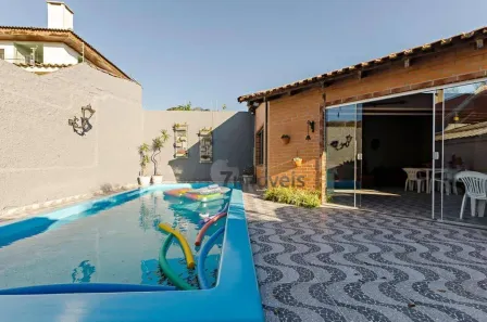 Casa com 4 Quartos à venda, 280m² no Parolin, Curitiba