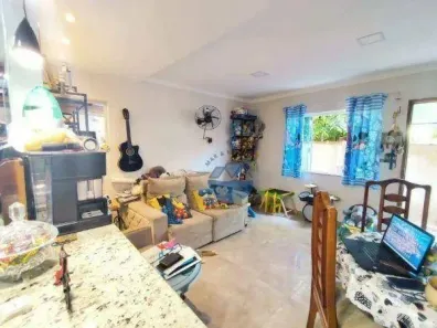 Sobrado com 2 Quartos à venda, 98m² no Marapé, Santos