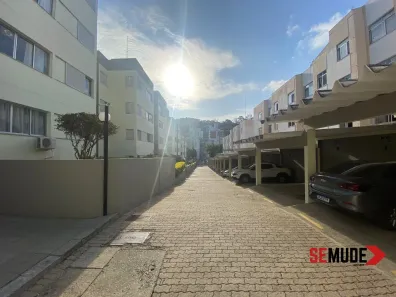 Apartamento com 4 Quartos à venda, 102m² no Carvoeira, Florianópolis