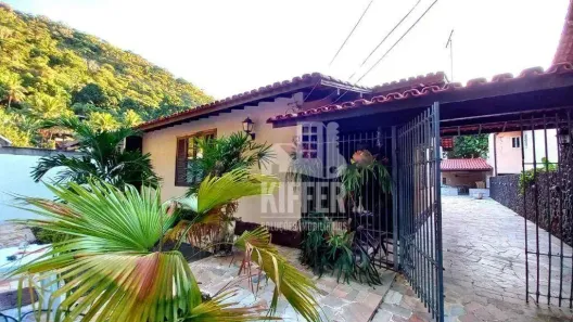 Casa com 3 Quartos à venda, 200m² no Badu, Niterói