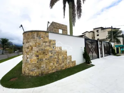 Casa com 3 Quartos à venda, 238m² no Indaiá, Caraguatatuba