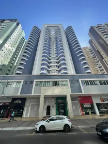 Apartamento com 2 Quartos para alugar, 71m² no Zona 07, Maringá