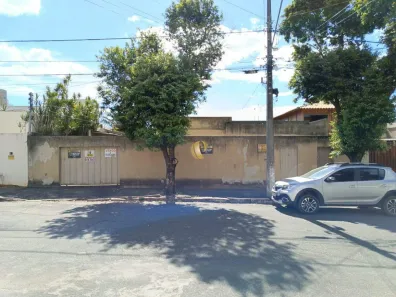 Casa com 3 Quartos à venda, 233m² no Boa Vista, Sete Lagoas