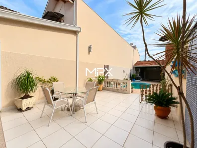 Sobrado com 3 Quartos à venda, 236m² no Santa Terezinha, Piracicaba