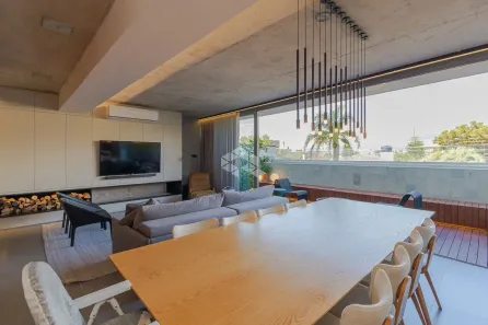 Apartamento com 3 Quartos à venda, 204m² no Três Figueiras, Porto Alegre