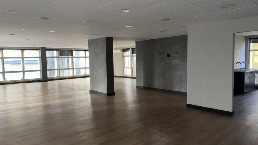 Sala Comercial para alugar, 220m² no Cerqueira César, São Paulo