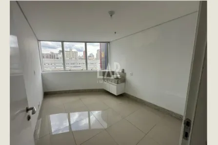 Sala Comercial à venda, 44m² no Santa Tereza, Belo Horizonte