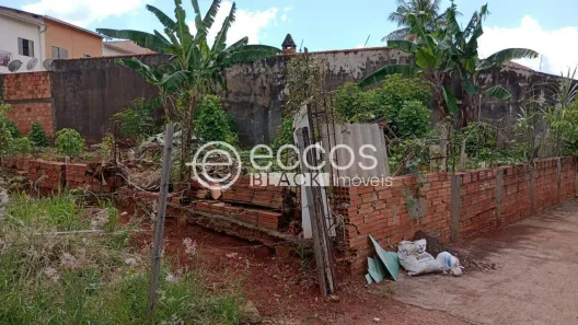 Lote/Terreno à venda, 250m² no Jardim Patrícia, Uberlândia