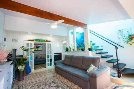 Sobrado com 3 Quartos à venda, 160m² no Parque Gerassi, Santo André