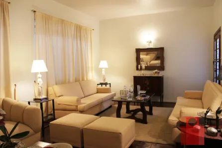 Casa com 4 Quartos à venda, 800m² no Centro, Taubaté