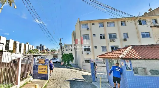 Apartamento com 2 Quartos à venda, 55m² no Praia Comprida, São José