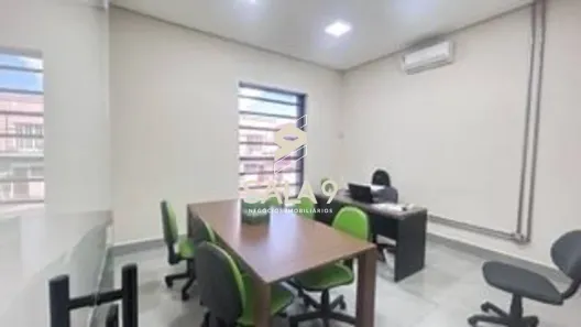 Sala Comercial à venda, 300m² no Vila Rezende, Piracicaba