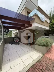 Casa com 2 Quartos à venda, 81m² no Castelanea, Petrópolis