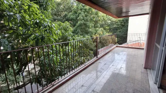 Apartamento com 3 Quartos para alugar, 145m² no Nazaré, Belém