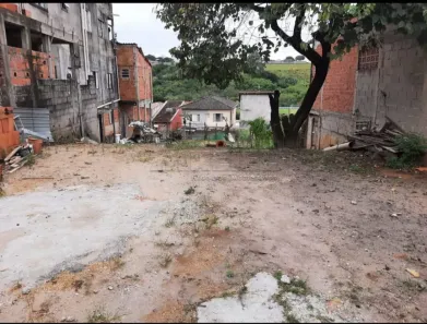 à venda, 450m² no Monte Castelo, São José dos Campos
