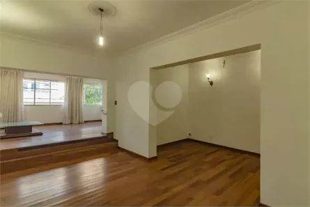 Casa com 3 Quartos à venda, 200m² no Mirandópolis, São Paulo