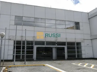 Prédio Comercial para alugar, 400m² no Independência, Taubaté