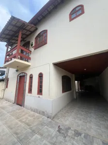 Casa de Condomínio com 3 Quartos para alugar, 150m² no Centro (Manilha), Itaboraí