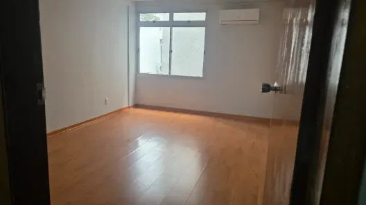 Sala Comercial com 1 Quarto para alugar, 18m² no Setor Bueno, Goiânia