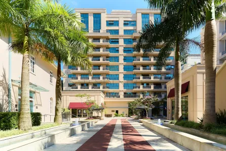 Apartamento com 2 Quartos para alugar, 82m² no Batel, Curitiba