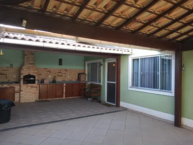 Casa com 2 Quartos à venda, 87m² no Atlântica, Rio das Ostras
