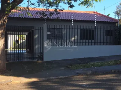 Casa com 3 Quartos à venda, 145m² no Jardim Alvorada, Maringá
